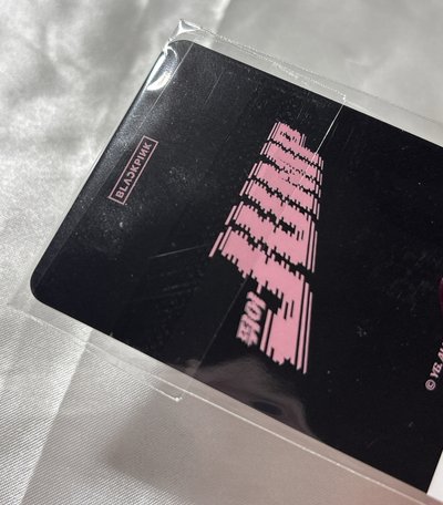 BLACKPINK 莎滿額卡
