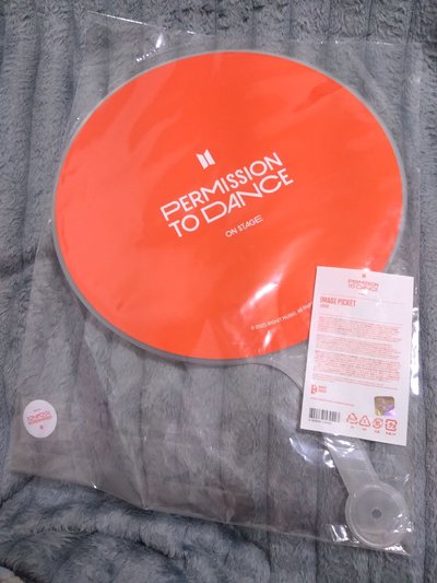 BTS  | Jimin大扇盤 PTDOS 美巡 大扇 FM旗 明信片