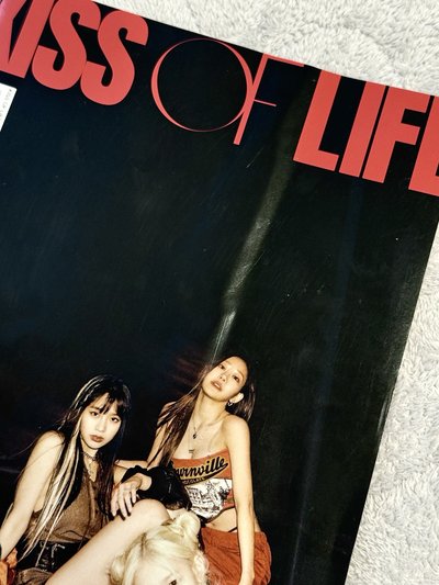 Kiss of Life 出道專 空專