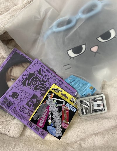 抱枕有下水過介意勿收！！