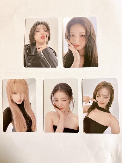 2026 世巡  i-dle 台北演唱會 入場卡一套