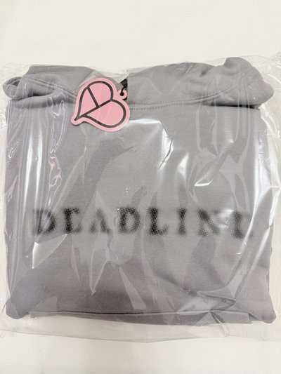 現貨 DEADLINE 帽T M號