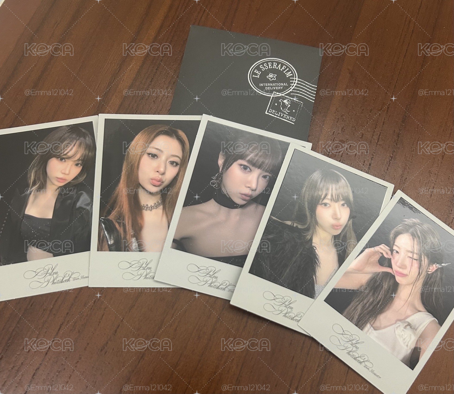 LE SSERAFIM photobook weverse