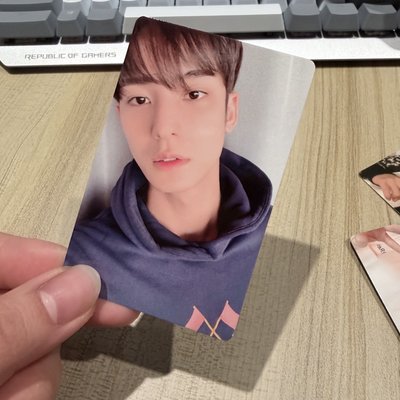 一直娛 SEVENTEEN 勝哲 俊輝 順榮 知勳 珉奎 碩珉 韓率 李燦