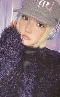 Delulu Pack 專輯卡 Headphone ver.