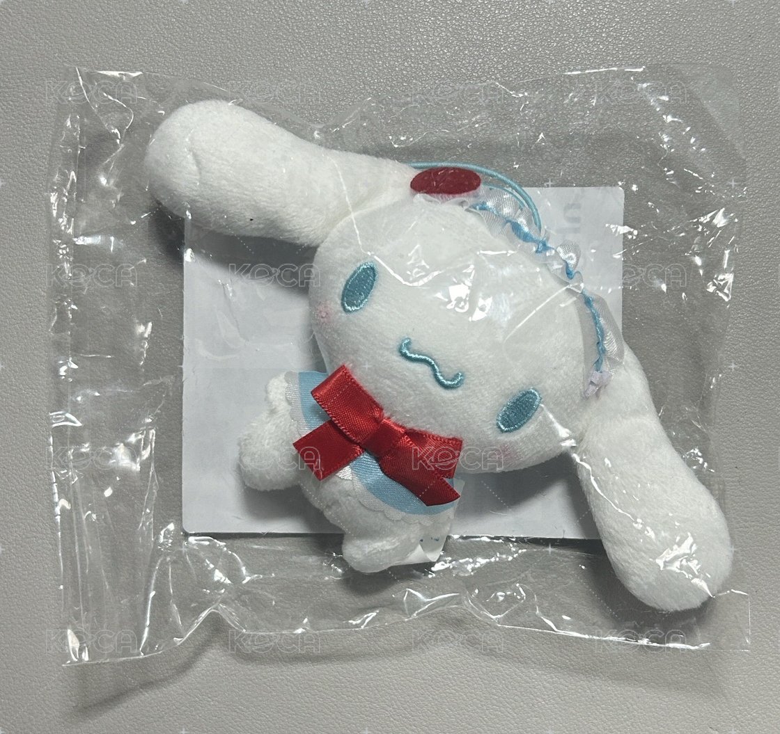 大耳狗喜拿草莓蛋糕娃娃