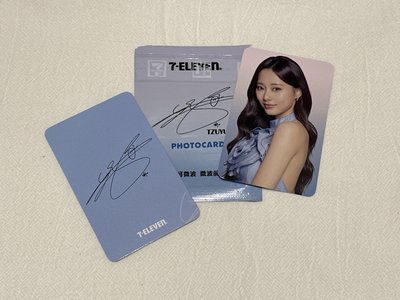 子瑜代言卡（側身）