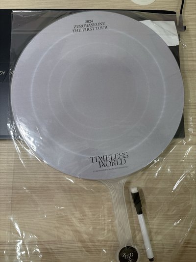 ZEROBASEONE 章昊一巡大王扇 