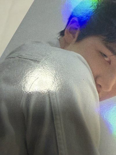 BTS LY轉 黑膠小卡（有明顯廠損