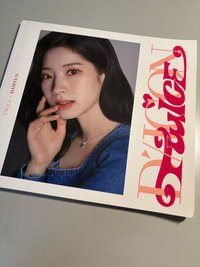 TWICE x D’festa 2022 雜誌 