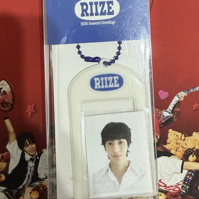 2024台曆後續 Anton證件照組