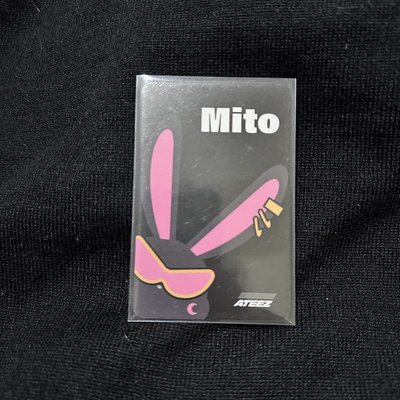 Mito 娃娃卡榮