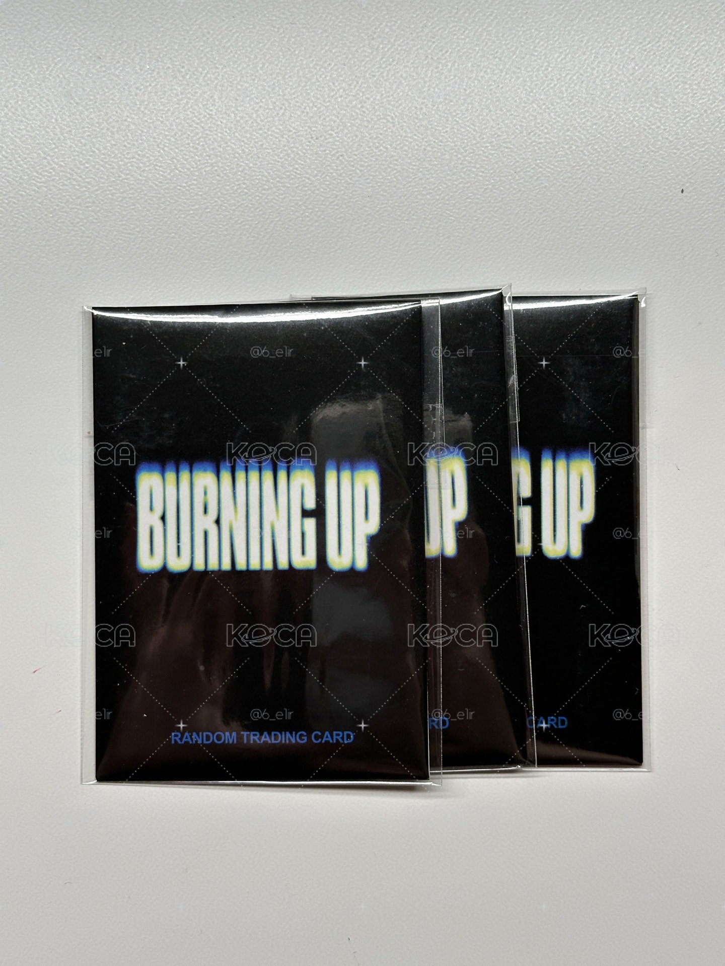 BURNING UP 未拆卡包 B ver