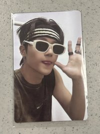 戴上墨鏡做鬼臉不會被罵