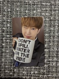 2026台曆（馬克杯眨眼俊勉）