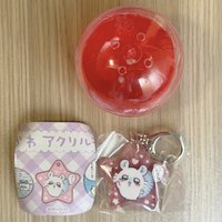 小桃壓克力吊飾 扭蛋