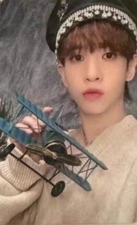 EVERSHINE yzy 2.0 簽售卡 