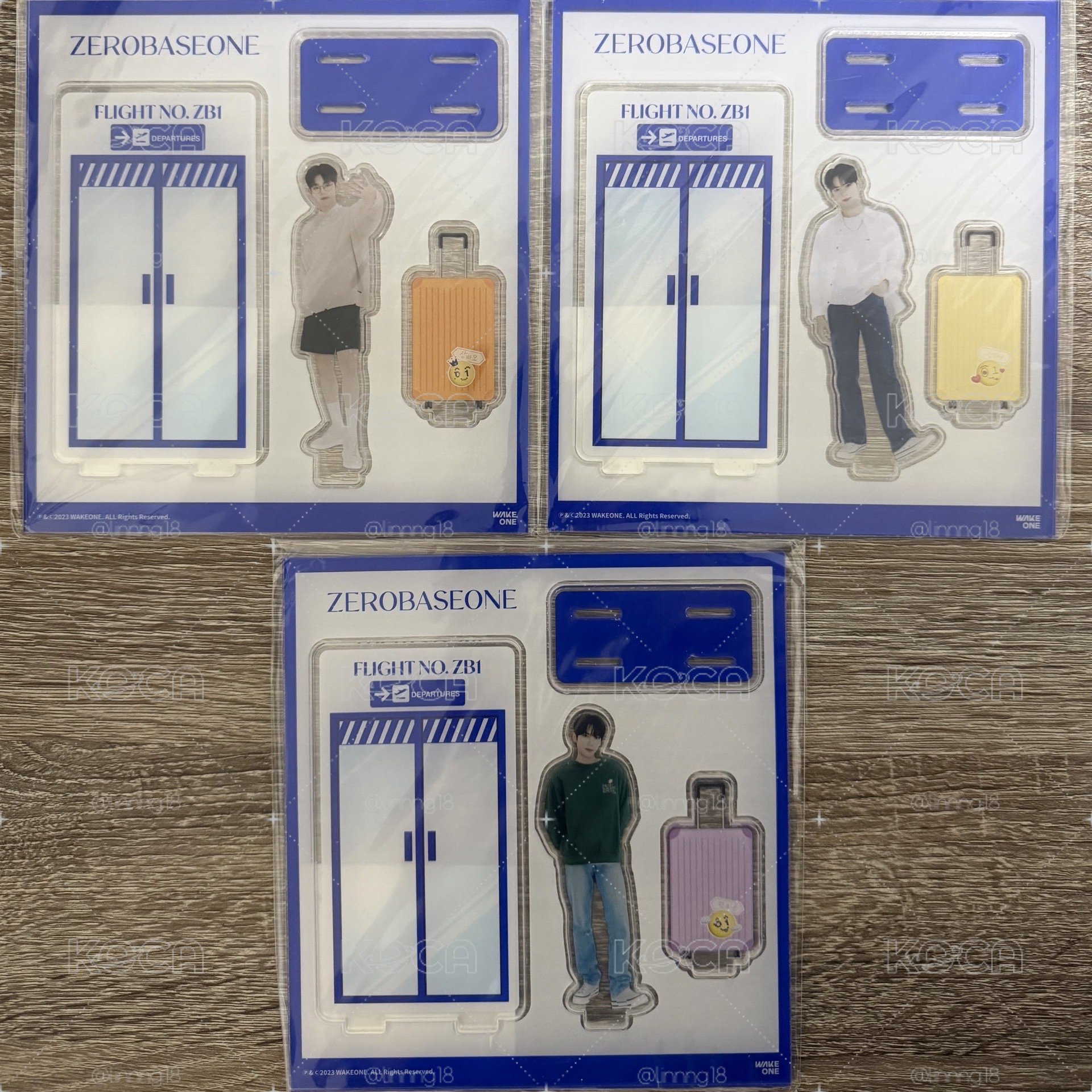 ZB1快閃店立牌