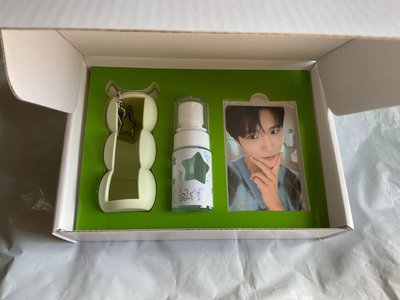 NCT WISH POP-UP [FIND YOUR COLOR] 迷你相框鑰匙圈組 JAHEE 香氛小卡組