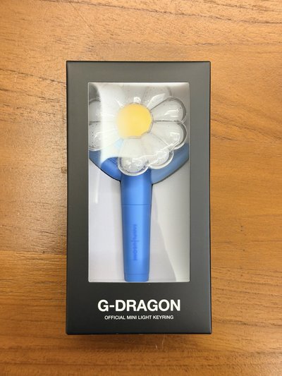 「現貨在台」 權志龍 GD 週邊 G-DRAGON Übermensch 首爾安可演唱會 藍色 小花手燈