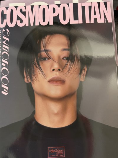 友榮封面雜誌 3本（圖一封面有損/狀況如圖4）