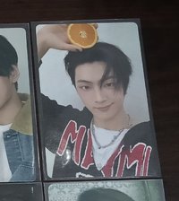 JAY（上排左數4）