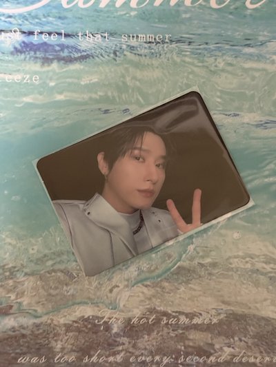 芒叉 場週手機支架隨機卡