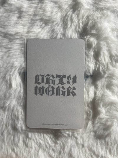 Karina Dirty Work 周邊卡 快閃帽子柚