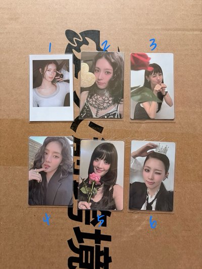 i-dle 專卡們、二代手燈