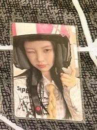 不再可愛安全帽專卡