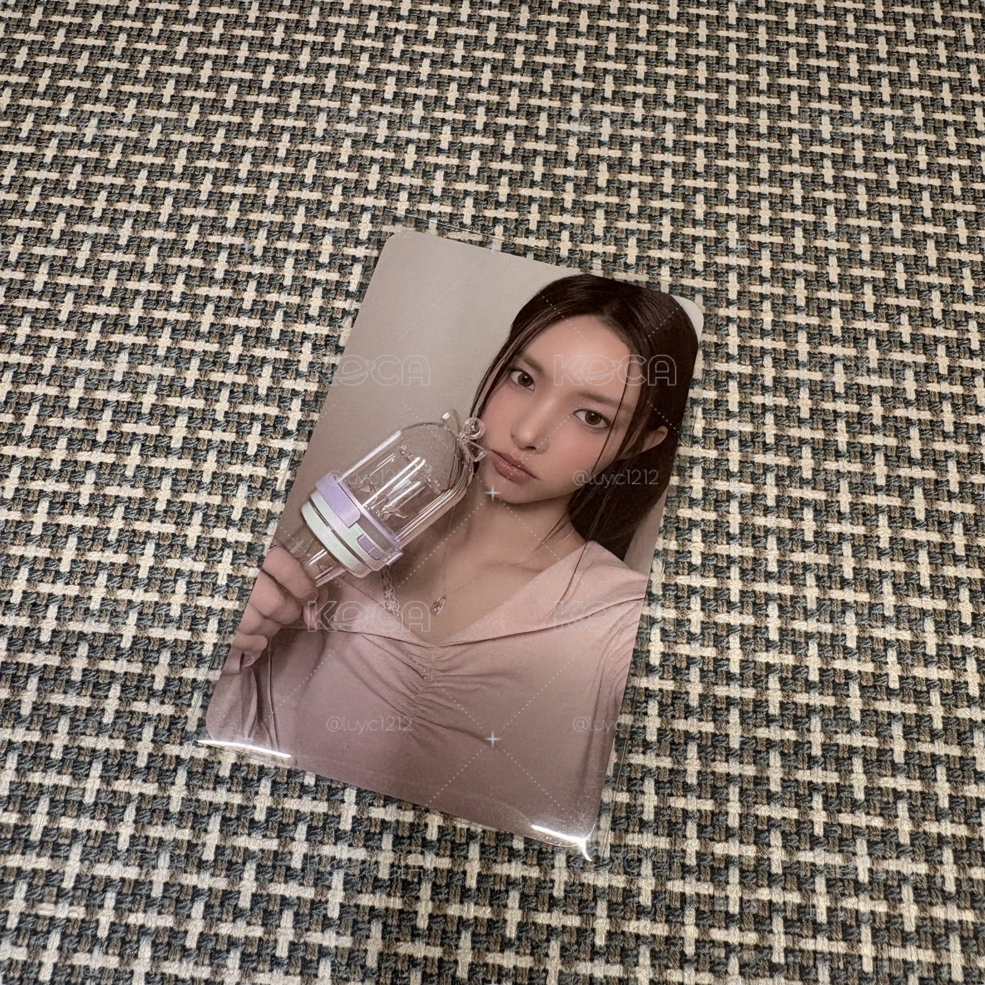 yunah手燈卡