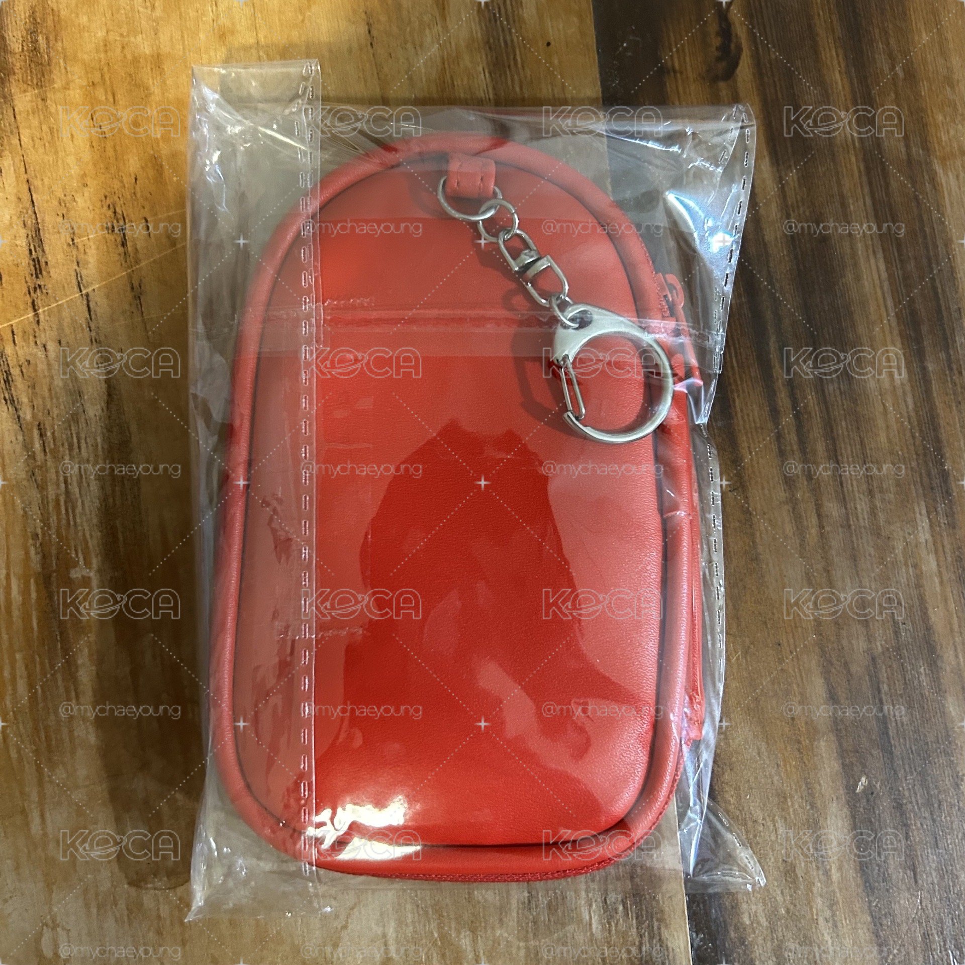 彩瑛 立牌包痛包
