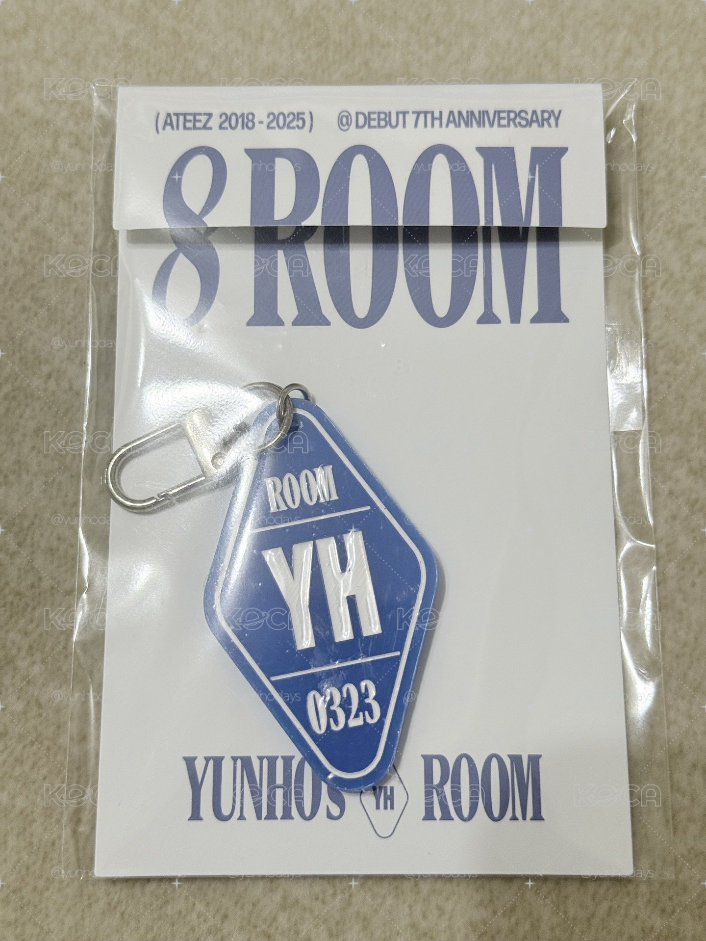 8Room 鑰匙圈吊飾潤 不含卡