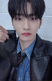 正規2輯 THE STAR 雜誌卡 