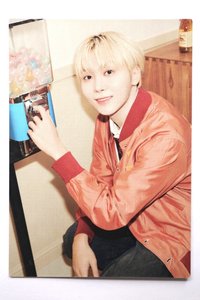 HOLIDAY 隨機卡 34