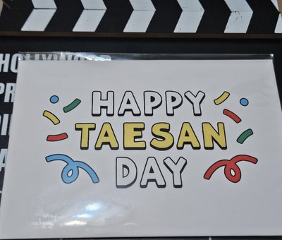 24全新泰山生日組:立牌+小卡組+明信片組