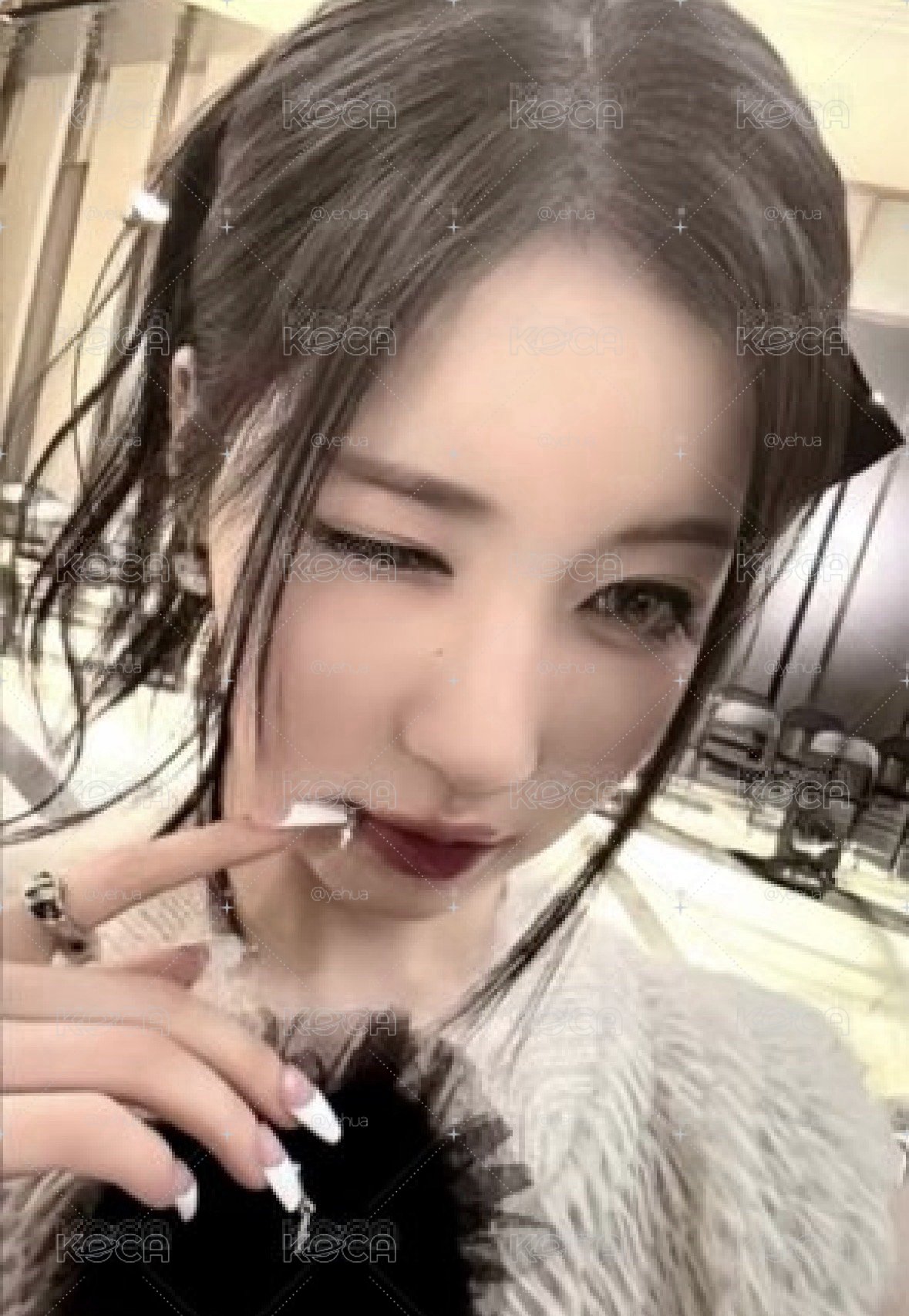 咬指角