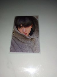 宰鉉的外套很暖，要一起穿嗎？