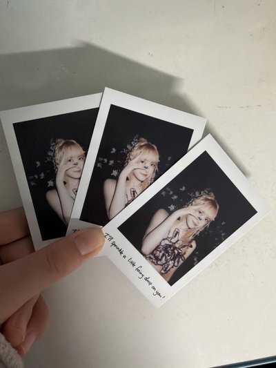 NMIXX Lily朴莉莉 仲夏夜拍立得