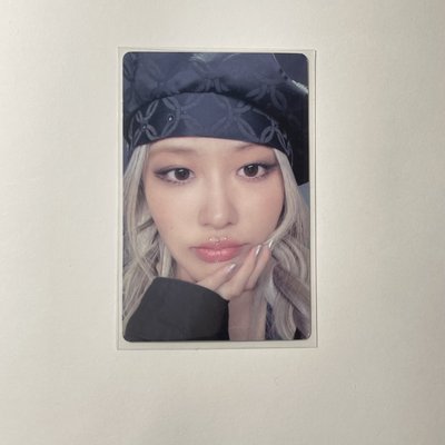 Rosé BORN PINK yg 特典卡 團封C ver.
