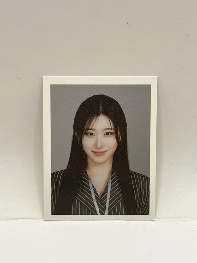 ITZY 2025年曆明信片