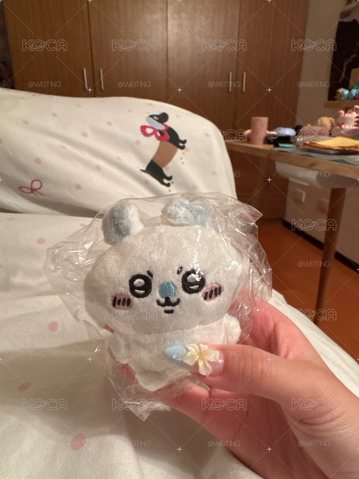 扭蛋坐姿小桃