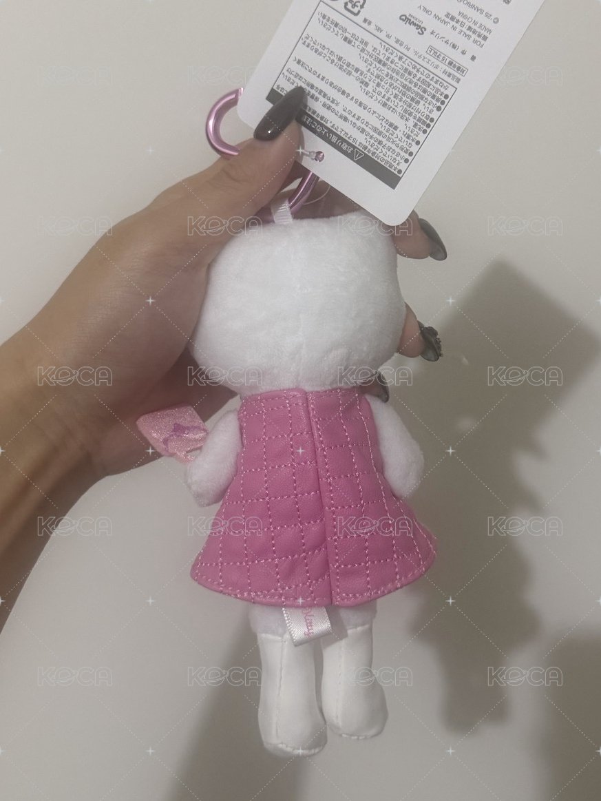 長腿粉紅色洋裝