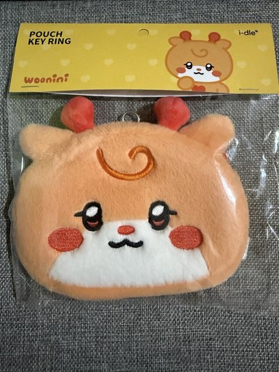 idle展覽快閃店 鑰匙圈吊飾 雨琦