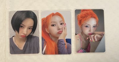 i-dle 小娟 中背小卡