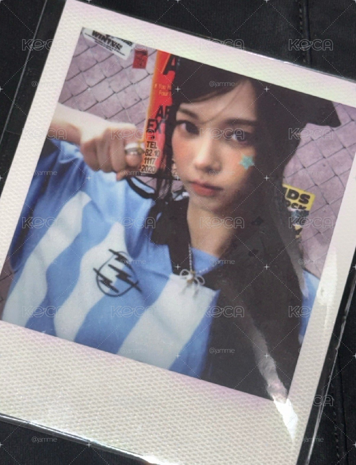 劉知珉Karina年曆拍立得