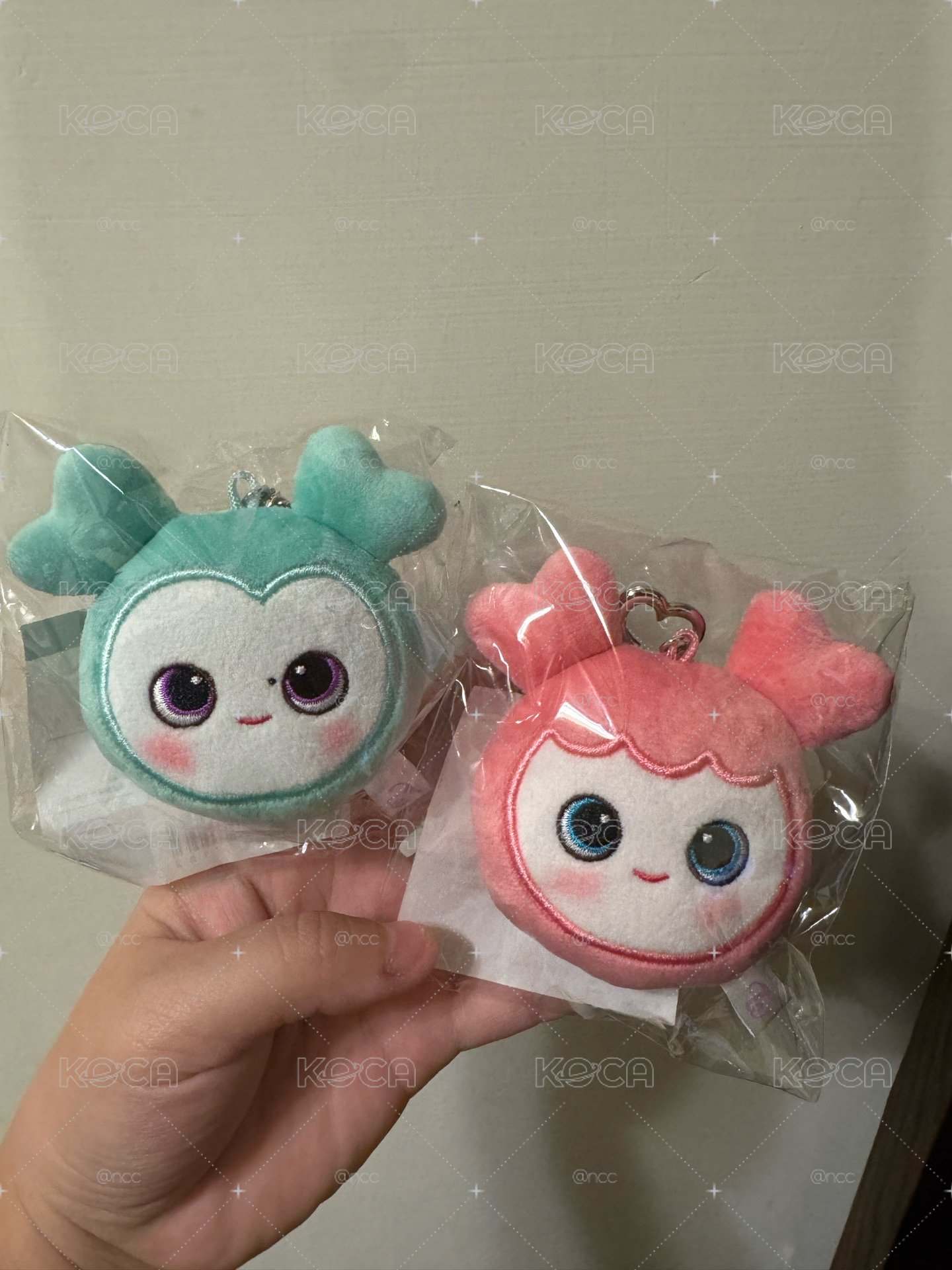 TWICE 大頭娃