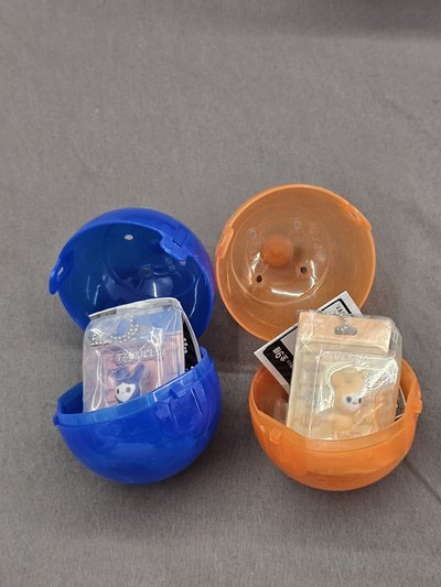 子瑜 志效 萬代 扭蛋