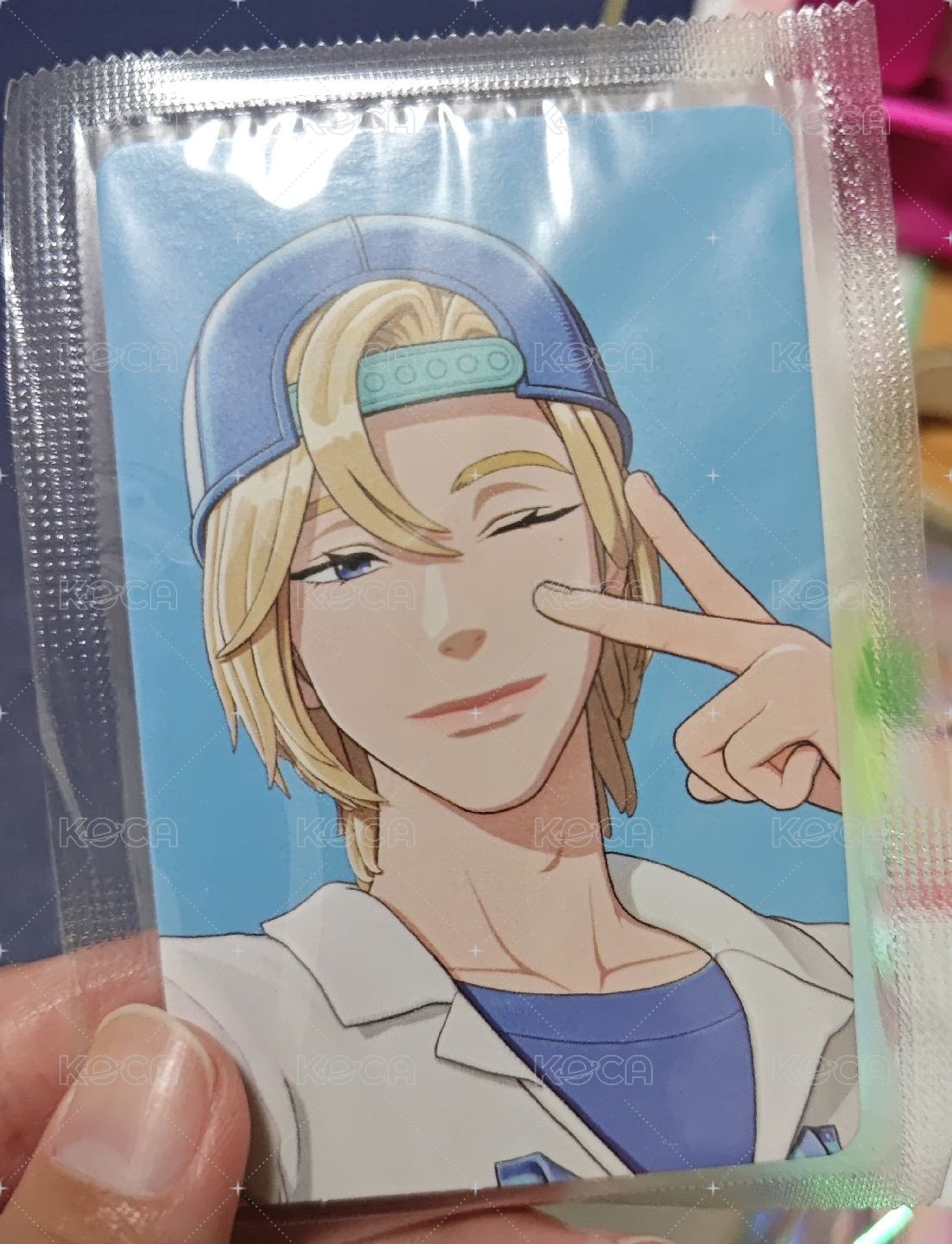 諾亞藍底
