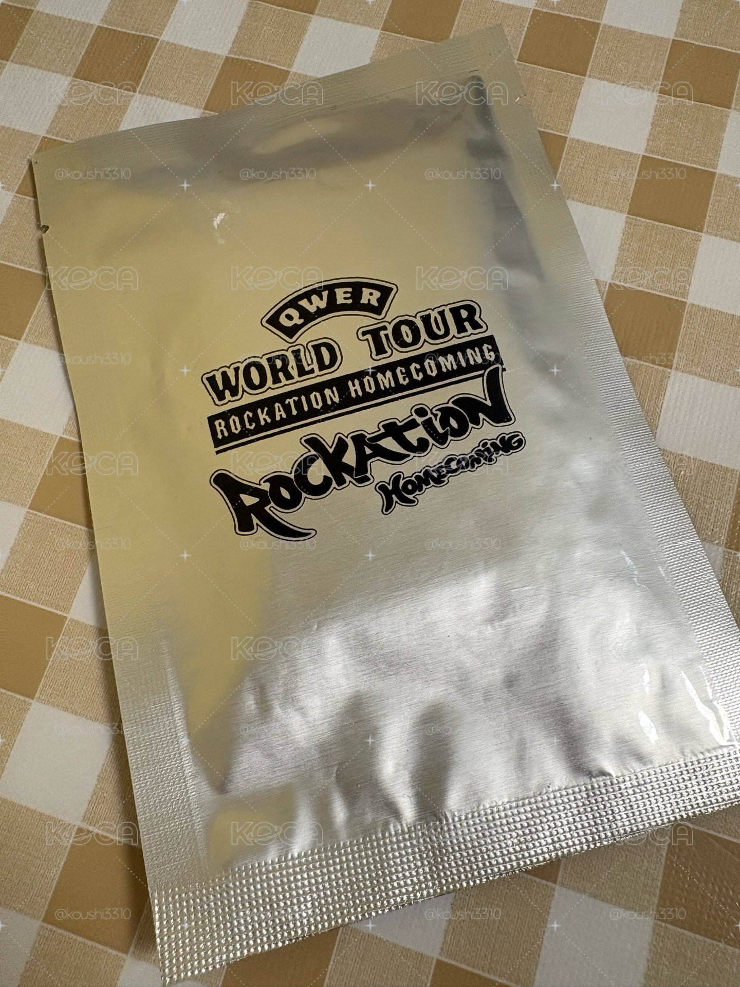 QWER 一巡安可週邊卡包